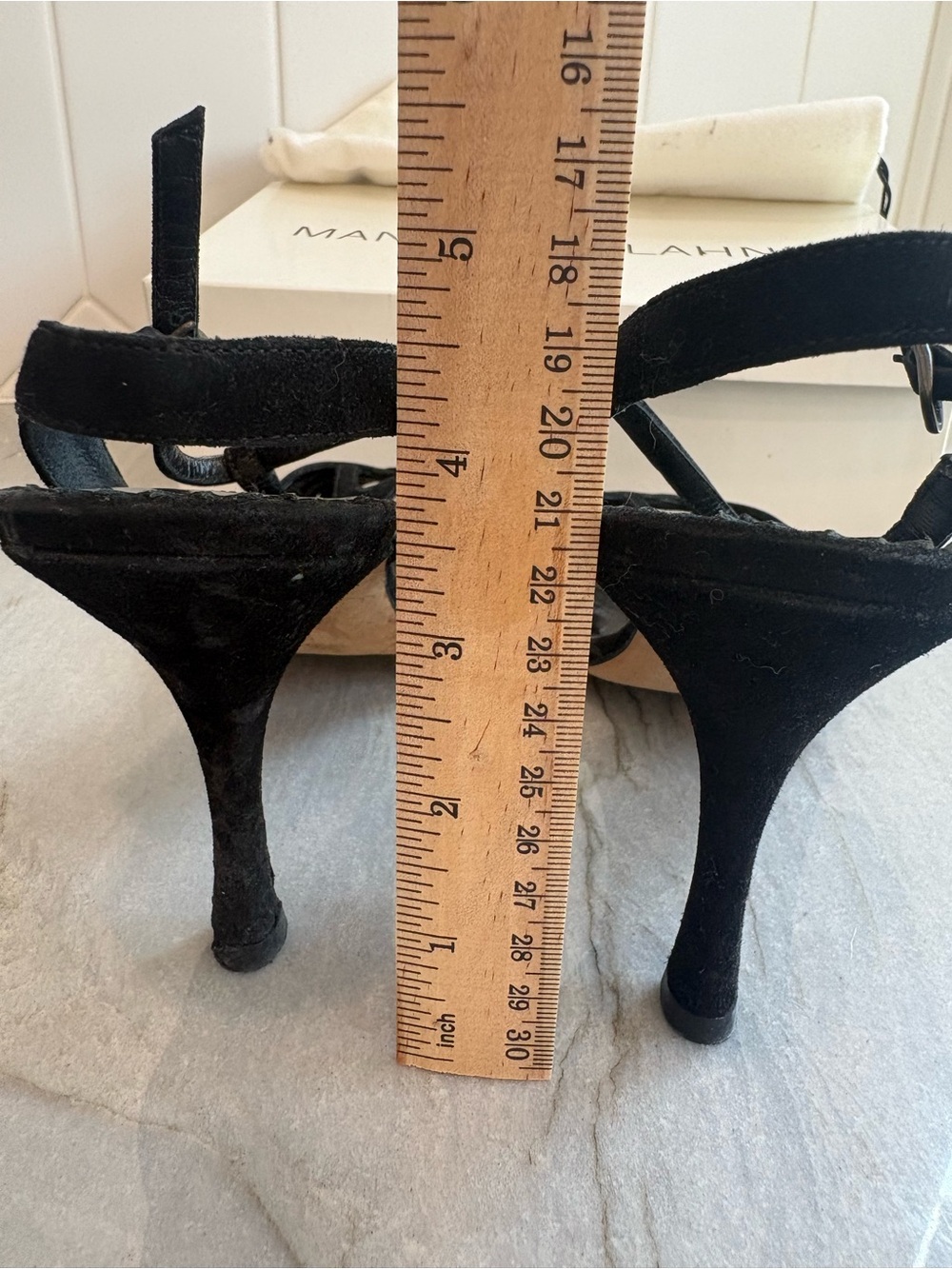 Manolo Blahnik Black Strappy Suede Stiletto Heels size 40 (10) - Picture 8 of 9